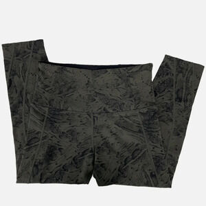 Tuff Athletics Cropped Yoga‎ Leggings Tights Military Green Reptile Print Small